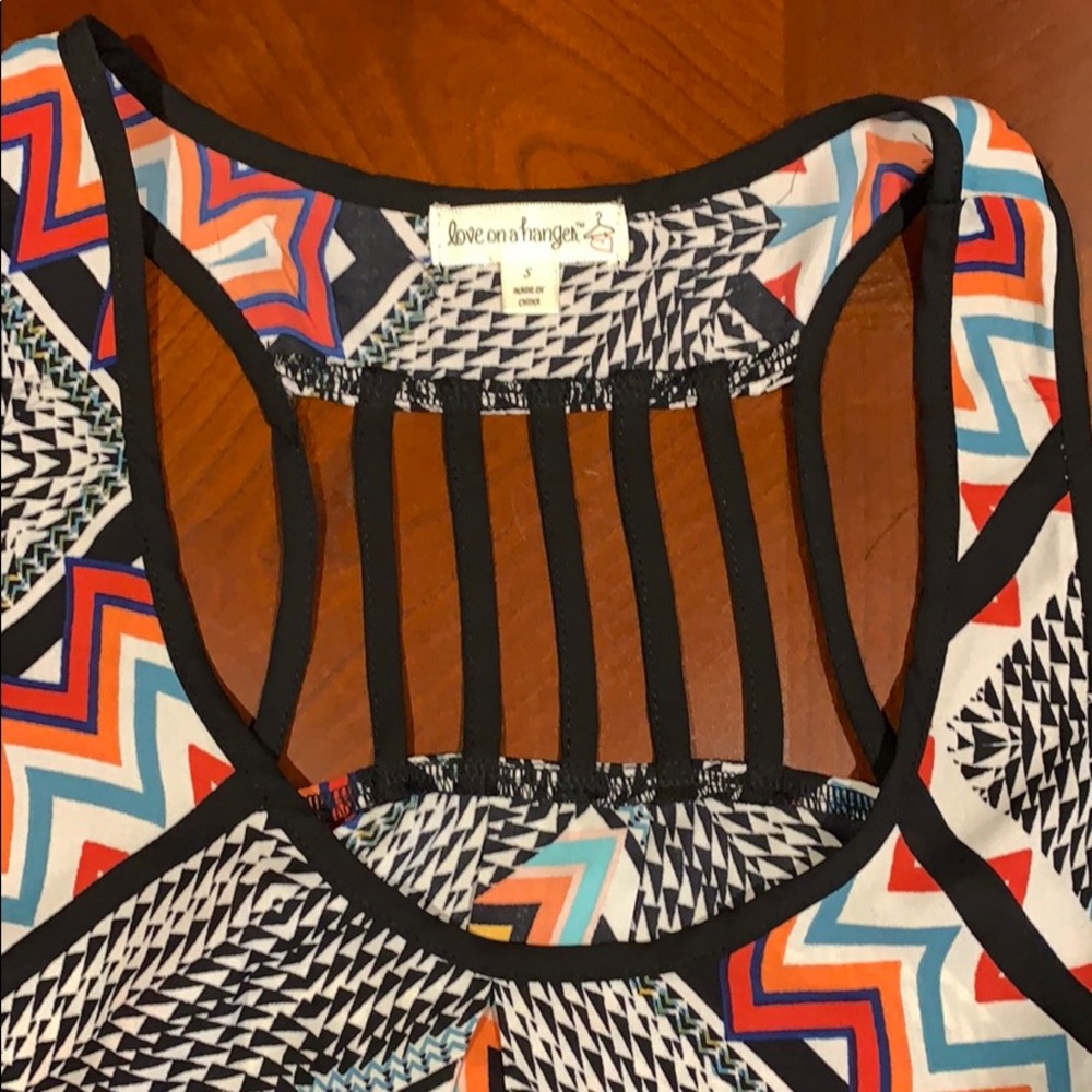 Pattern tank - Picture 2 of 3